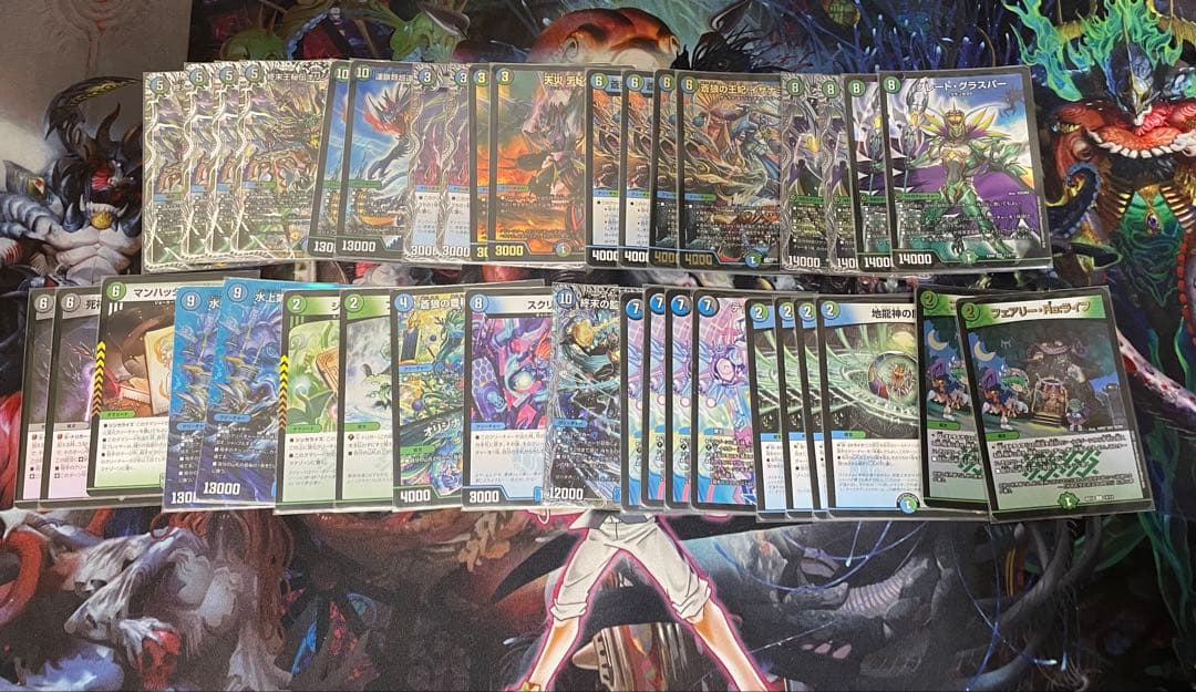 ひ*】様 デュエマ引退品　まとめ売り　デッキ4つ＋汎用カード等