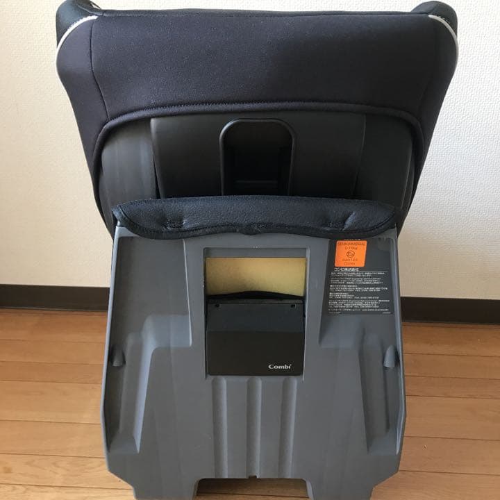 コンビ チャイルドシート　新生児エッグショック