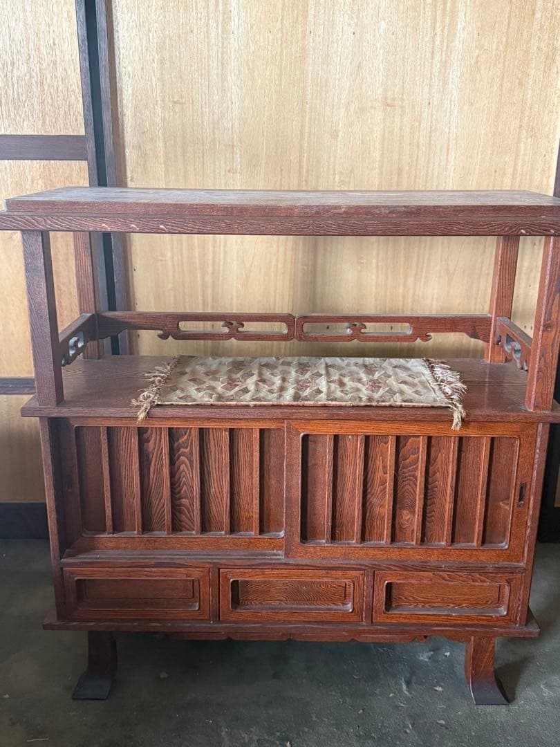 s*a様 【送料込み】水屋箪笥　唐木家具　花梨　飾り棚　アンティーク家具　和箪笥