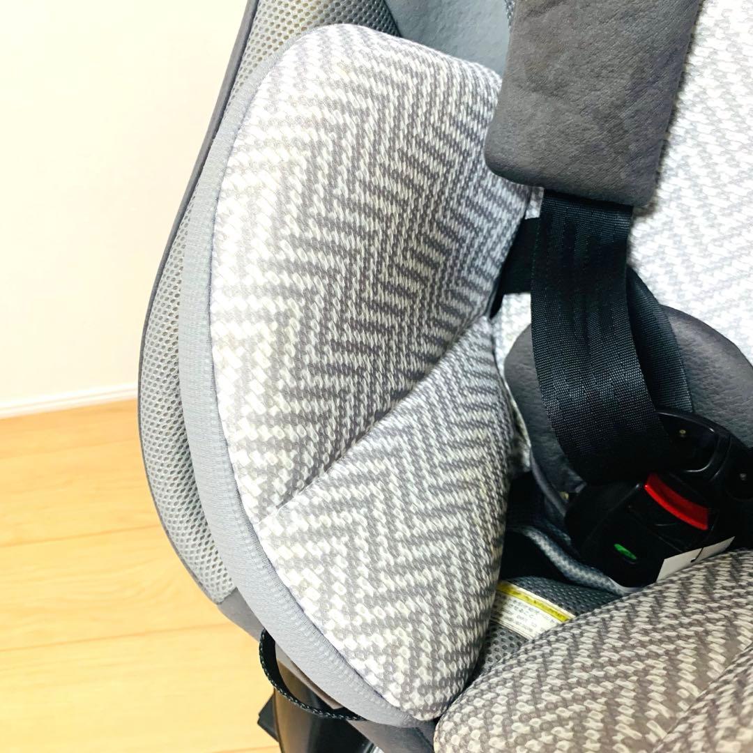 Comobi コンビ　 クルムーヴ スマート　エッグショック　ISOFIX