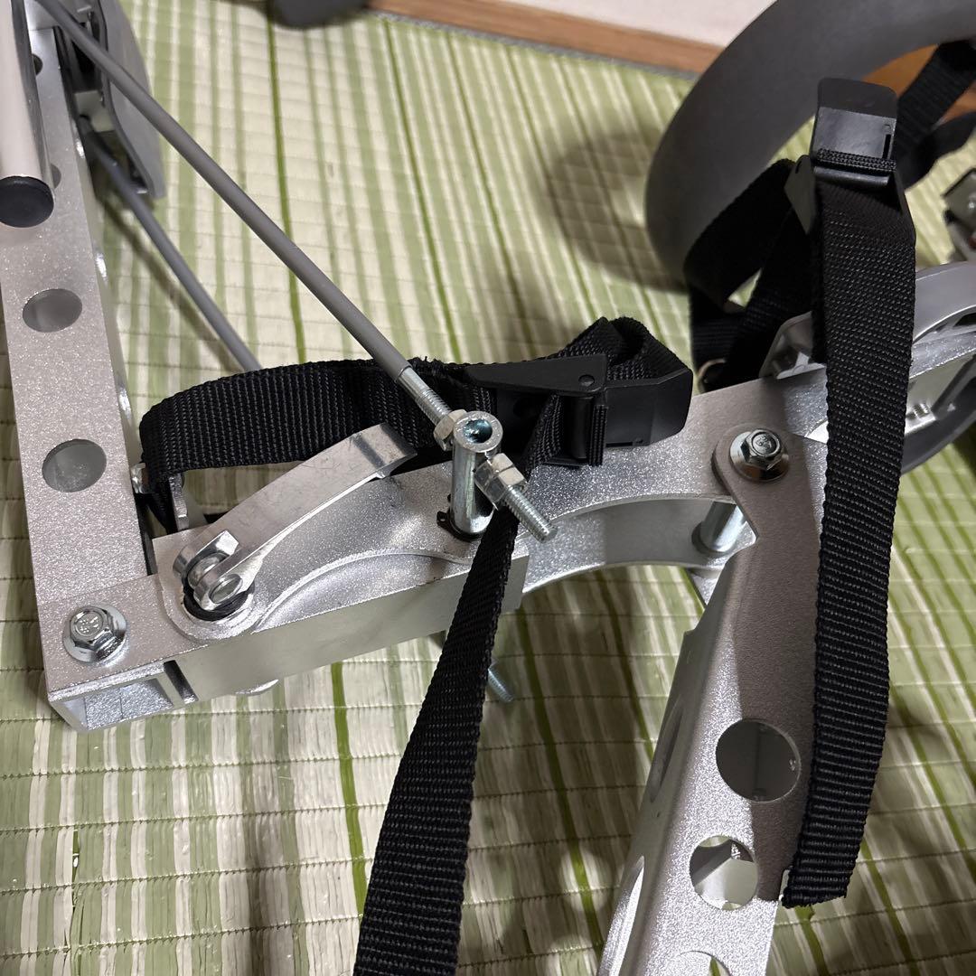 ジャンピングスティルト　スカイライナー　靴　大道芸　カンガルーシューズ