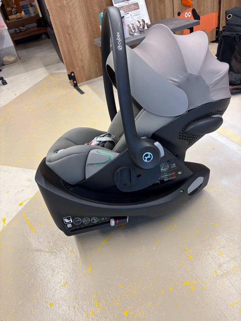 お値下げ不可CYBEXサイベックス　ベースG＆クラウドG i-sizeセット