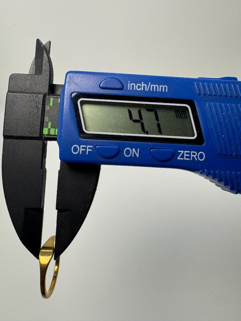 K18ゴールドリング シンプル波型1.17g/11号