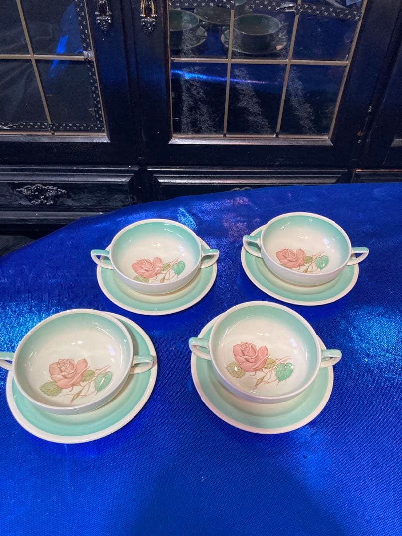 スージークーパー　パトリシアローズ　スープカップ　ソーサー　グリーン　4客分