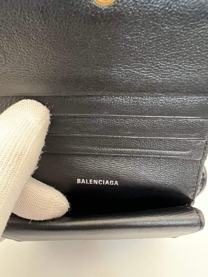 【美品】BALENCIAGA ブラック レザー 二つ折り財布