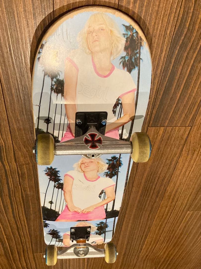 X-girl スケートボード