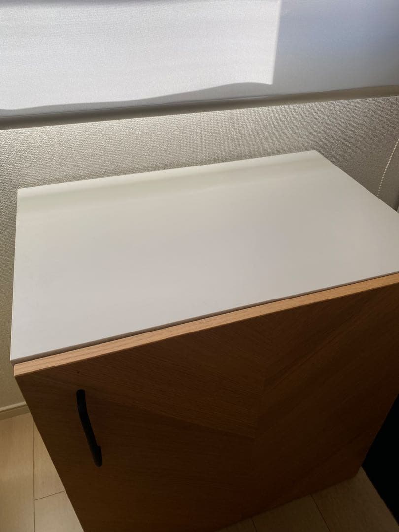 リスおん　IKEA 収納 棚 ベストー