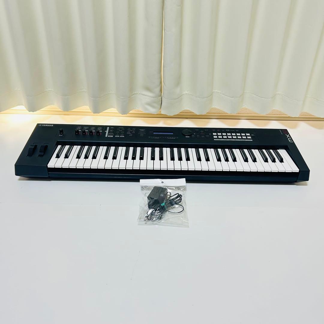 【美品】YAMAHA シンセサイザー MX61 BK 61鍵盤 YAMAHA