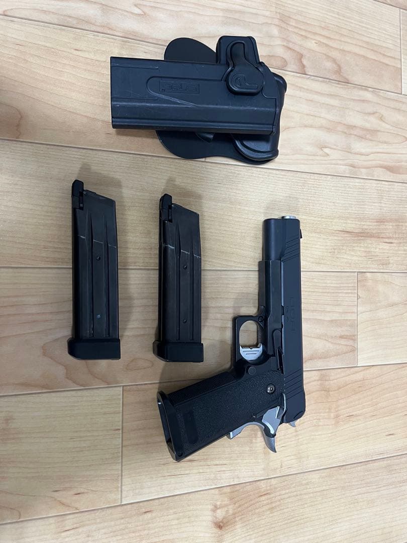 東京マルイ　ハイキャパDOR マガジン2本・ホルスター付き