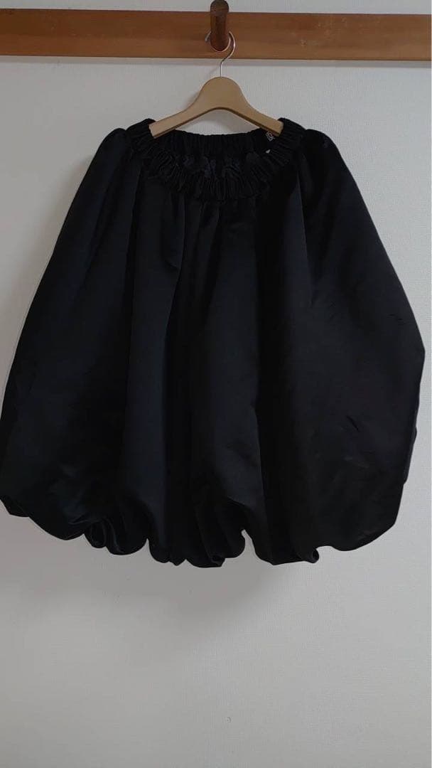 COMME des GARÇONS ブラックバルーンスカート