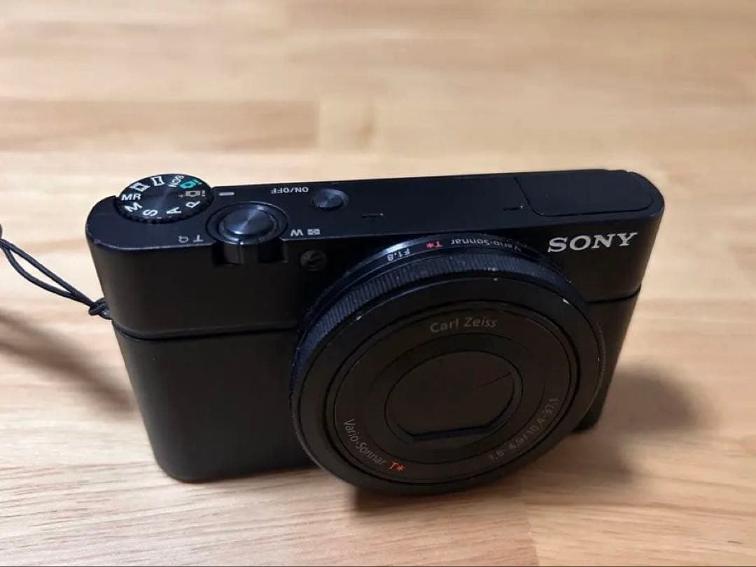 デジカメSONY Cyber shot DSC-RX100