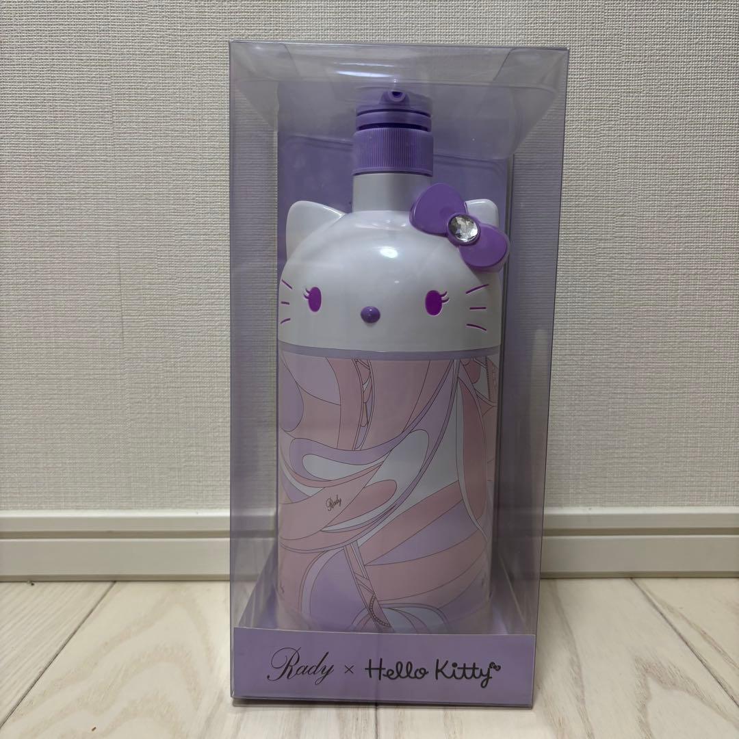 な。Rady x Hello Kitty シャンプーボトル1000ml
