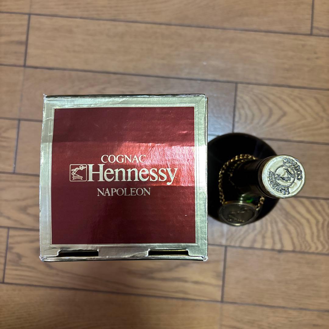 Hennessy Napoleon コニャック 750ml