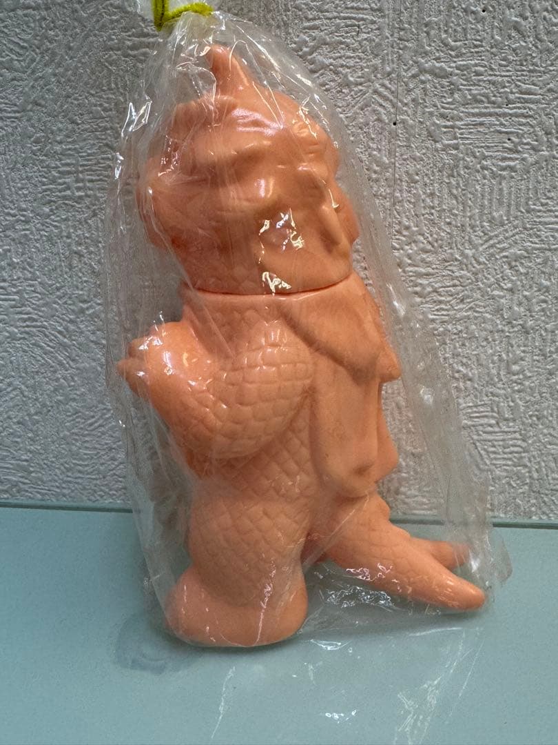 US.TOYS　ゴメス　肌色未塗装　非売品　くじ景品　サンプル品　ウルトラマン