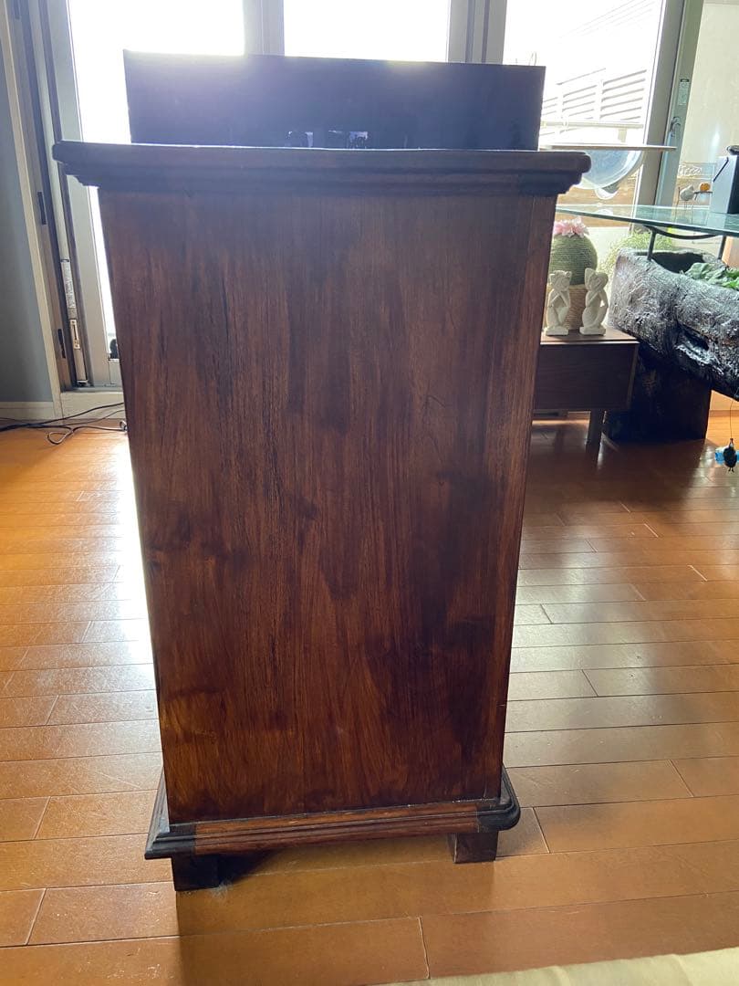 木製ヴィンテージキャビネット　アジアン風　サイドボード