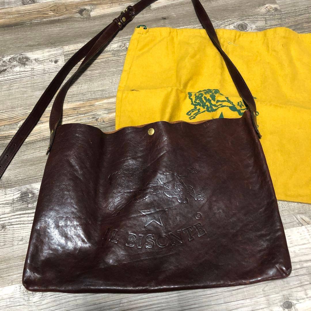 イルビゾンテ 型押し　ショルダーバッグ