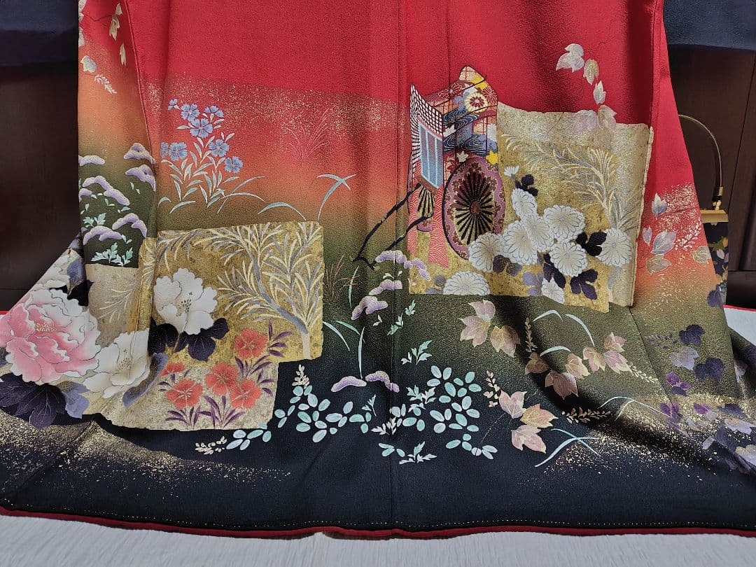 yukky★正絹　手描　暈し染　金彩　お振袖