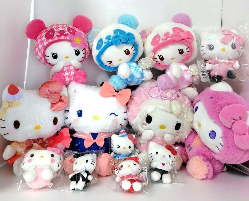サンリオ　ハローキティ　キティ　ぬいぐるみ　マスコット　13個セット　まとめ売り