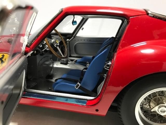 【デアゴスティーニ完成品】フェラーリ250GTO　1/8スケール