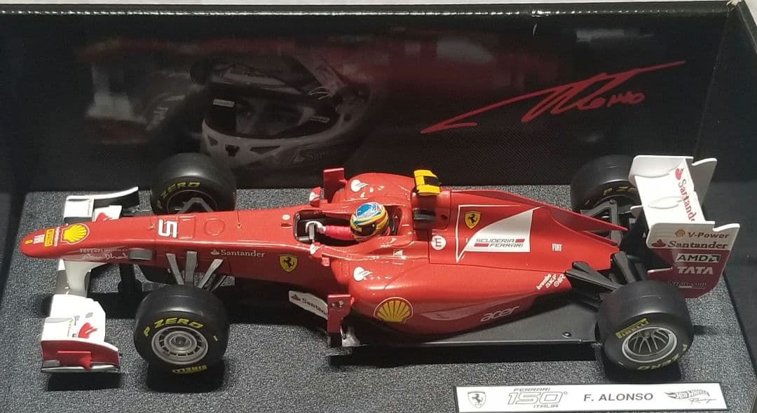 マテル　フェラーリ 150°ITALIA　F.アロンソ　1/18