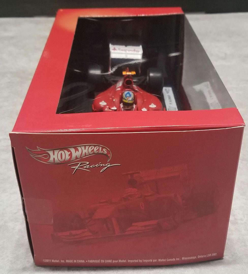 マテル　フェラーリ 150°ITALIA　F.アロンソ　1/18