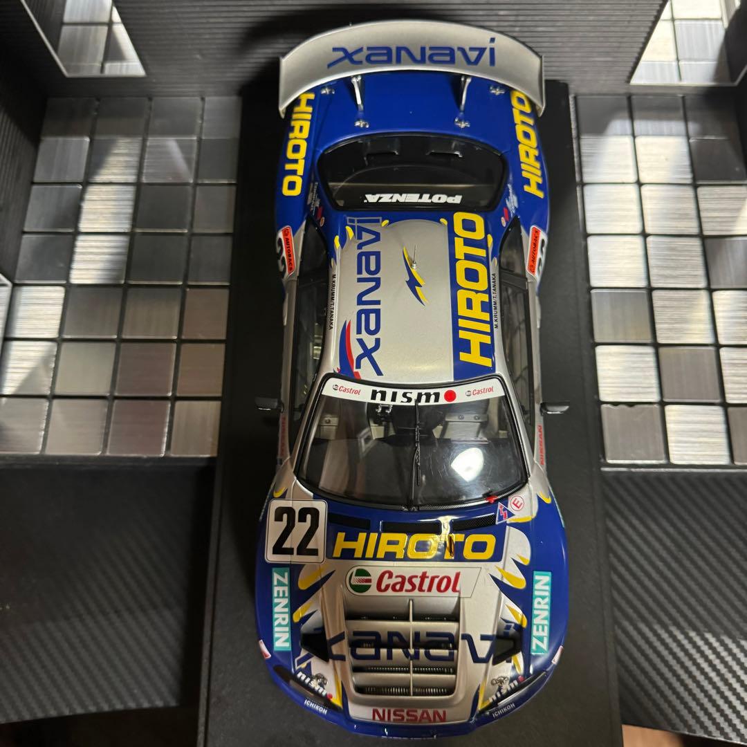 未展示品 オートアート 1/18 XANAVI HIROTO GTR (R34)
