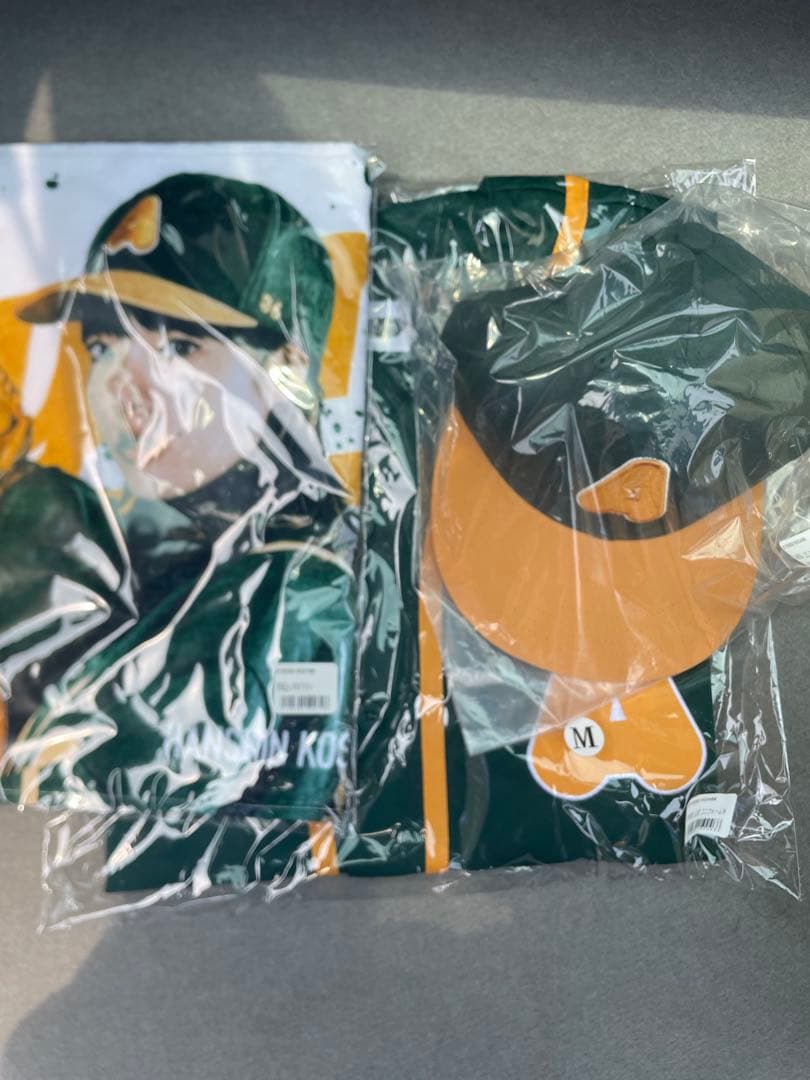 あいみょん　サーチライト　ユニフォームMサイズ3点セット