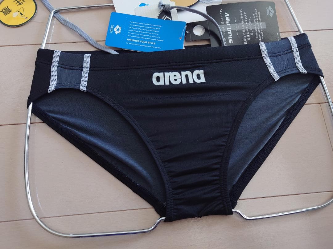 arena Shin-revシン・レボリューション ブラック×グレイ M 競パン