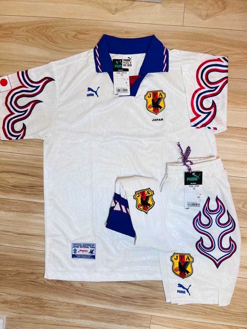 こ*ま様 【サイズ要確認】プーマ　サッカー日本代表　ユニフォームセット