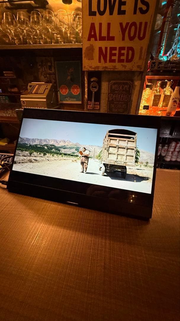 ポータブル4Kモニター HDMI mini変換アダプター付