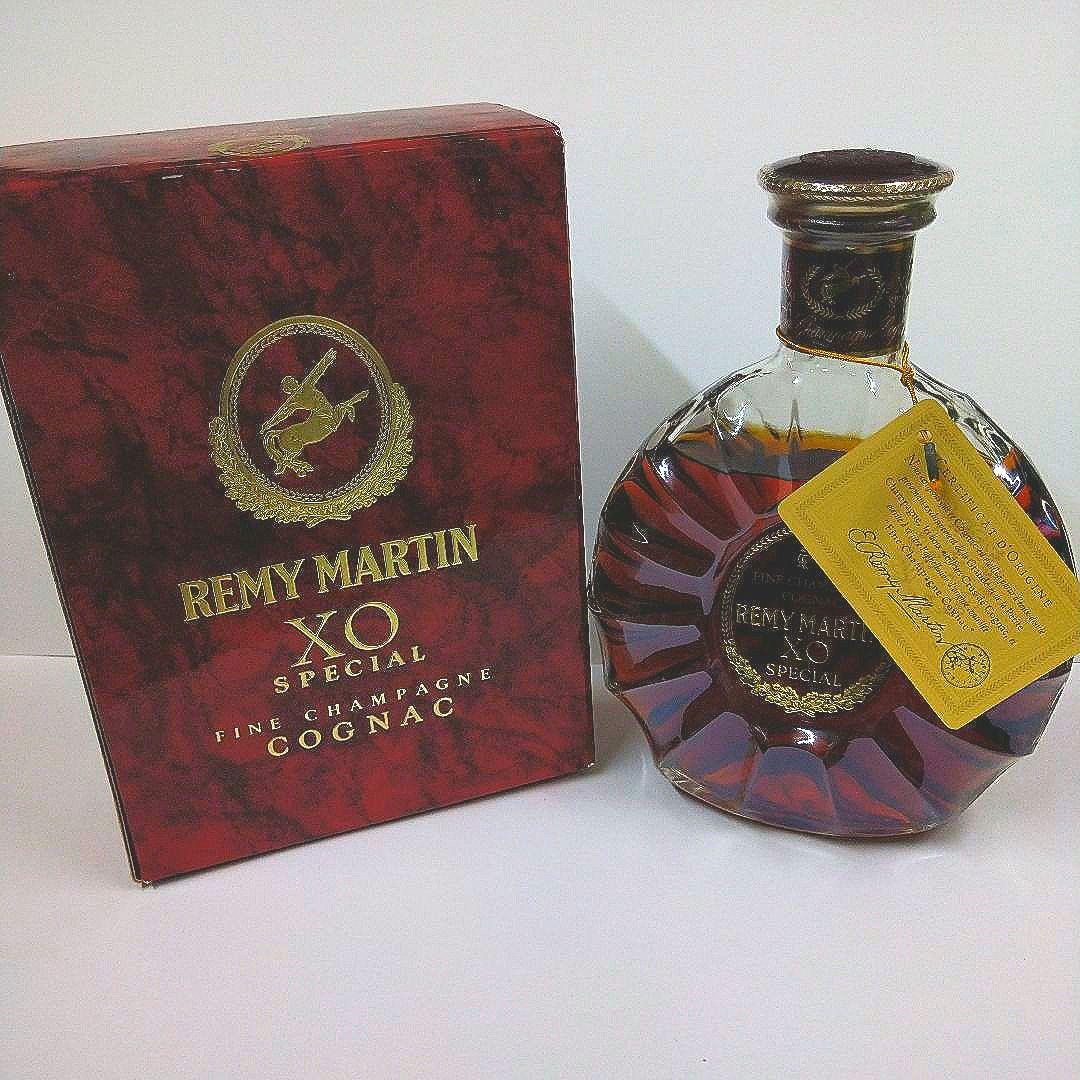 古酒　未開栓　REMY MARTIN レミーマルタンXO スペシャル　700ml