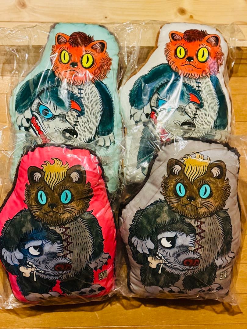 石黒亜矢子　新品未開封　クッション