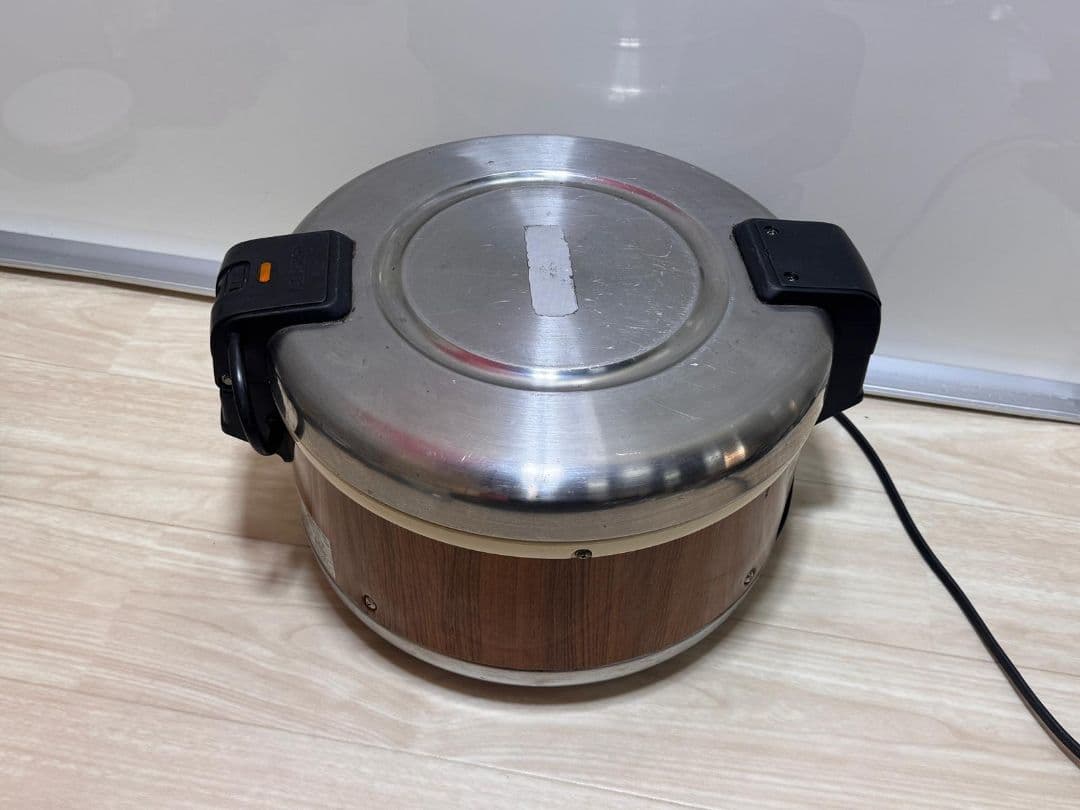 (2) Zojirushi 炊飯器 木目調 THA-C40A