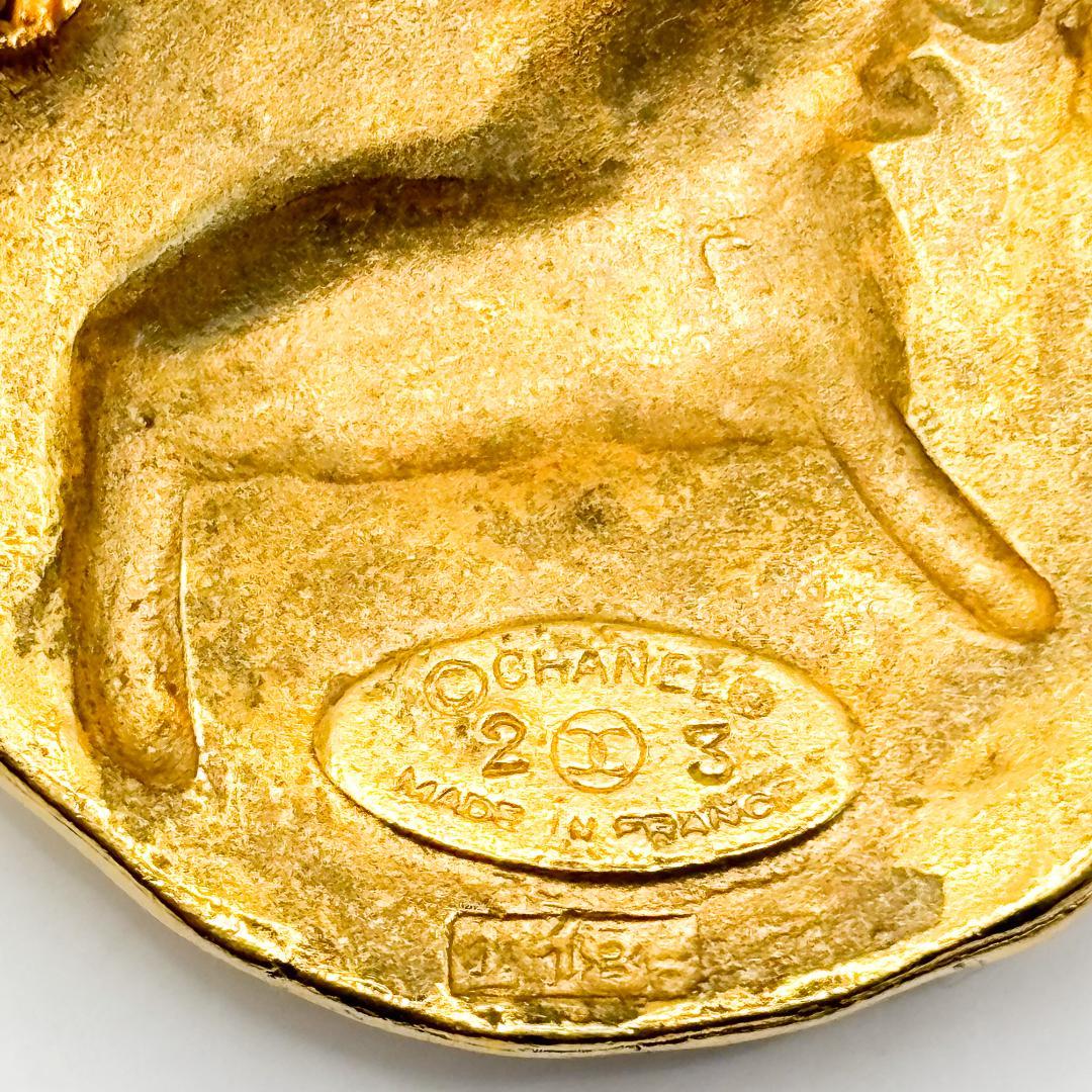 レア 美品 シャネル ブローチ ライオン モチーフ ゴールド GP ラウンド