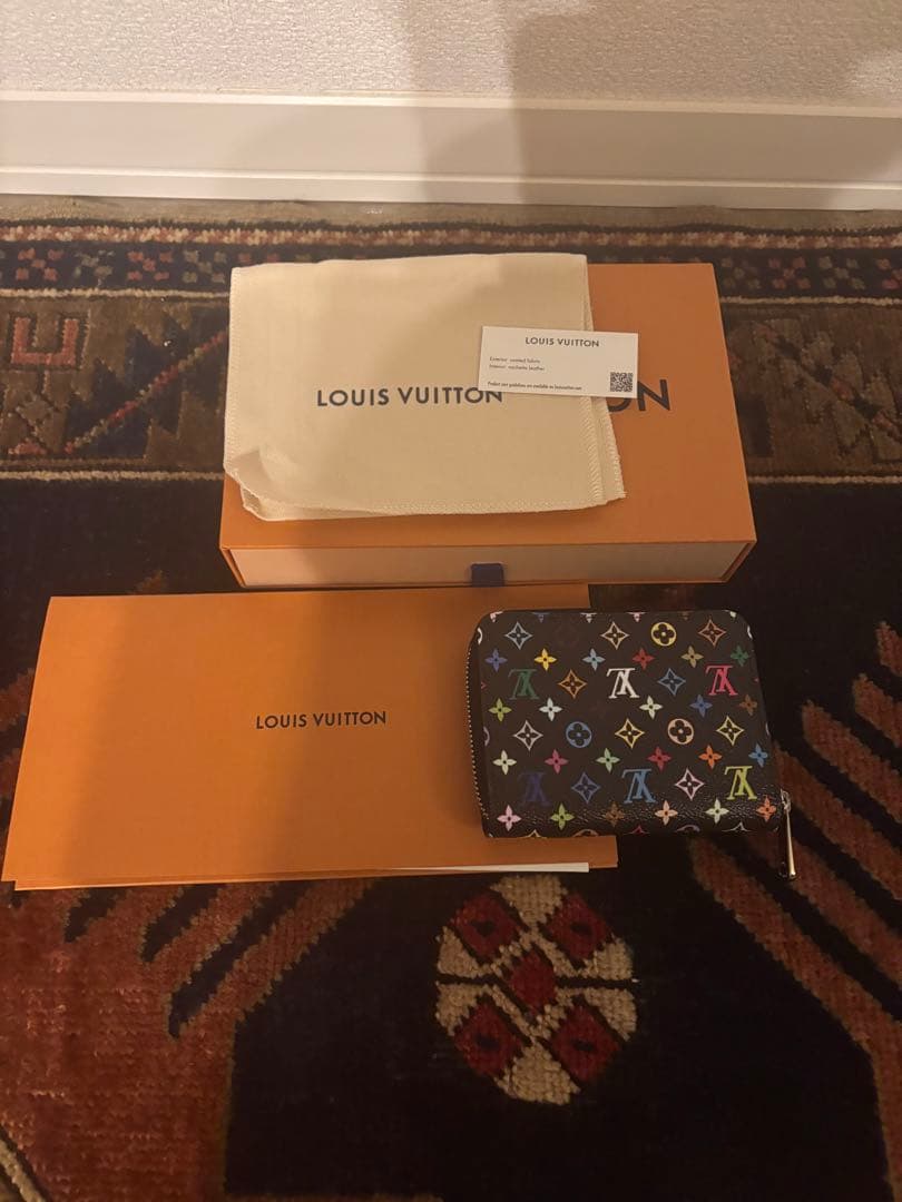 ルイヴィトン モノグラム マルチカラー ジッピーパース 村上隆M13409