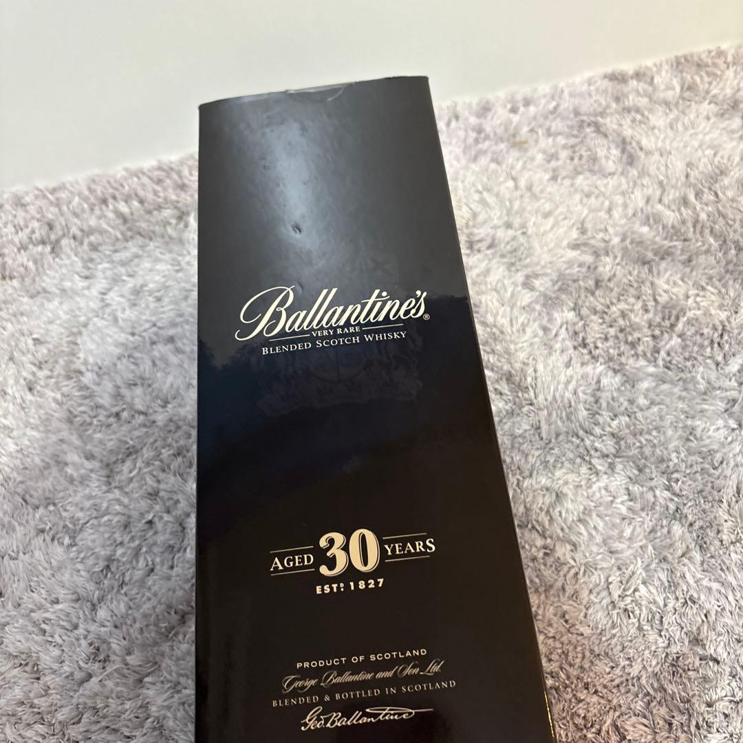 訳あり　新品未開封　バランタイン 30年　レア　木箱　ウイスキー
