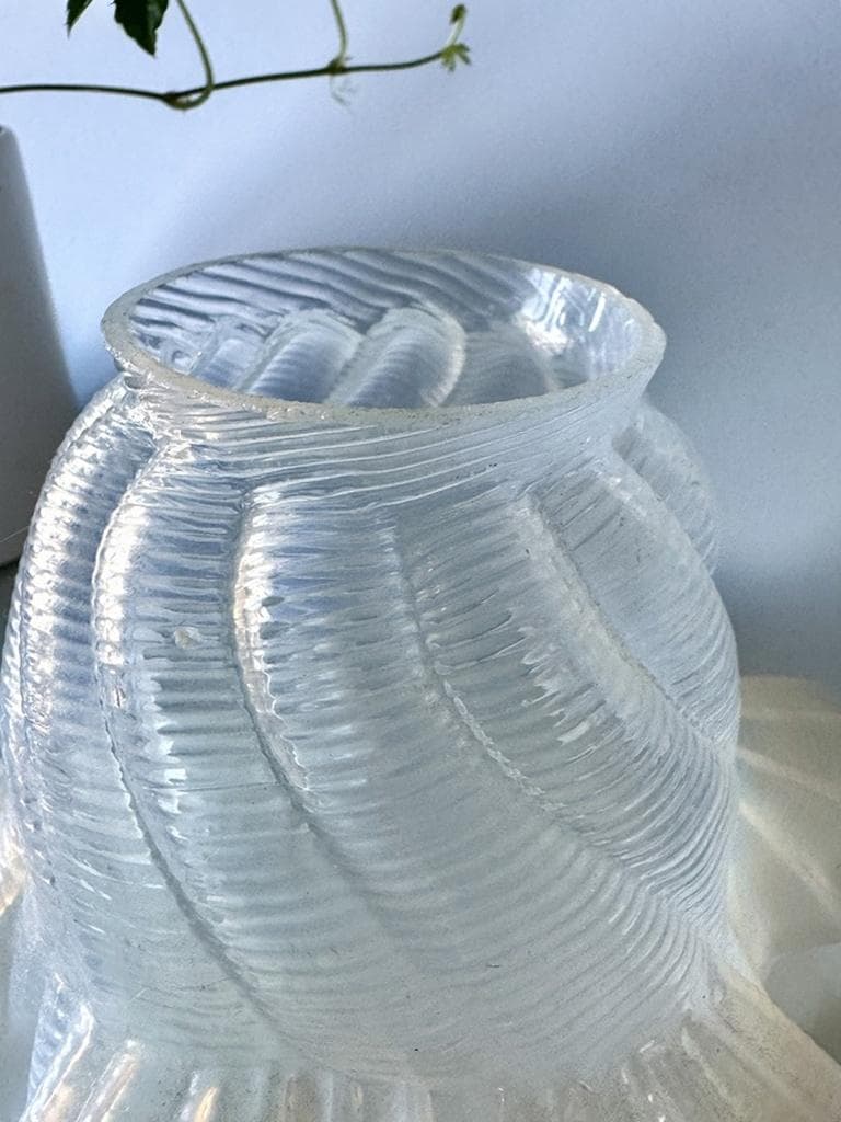 アンティーク　オパールセンド　ランプシェード フリル