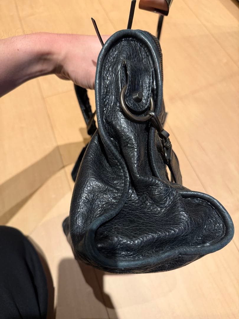 BALENCIAGA ヴィンテージシティ