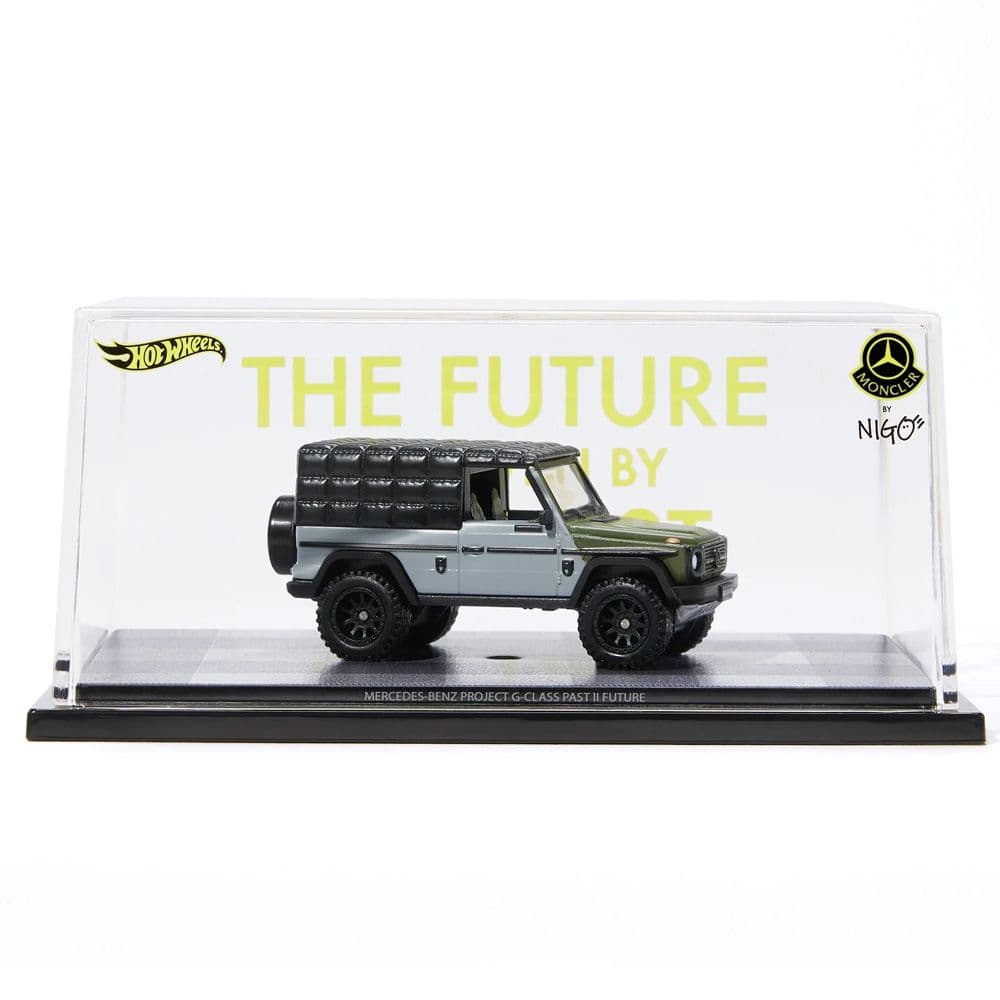 メルセデスベンツ　G CLASS PAST II FUTURE　デザインド　ニゴ