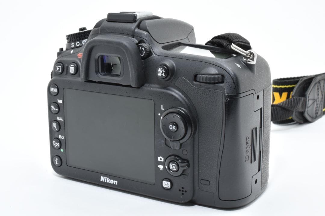 動確済 美品 Nikon D7100 シャッターカウント:3,332 #646
