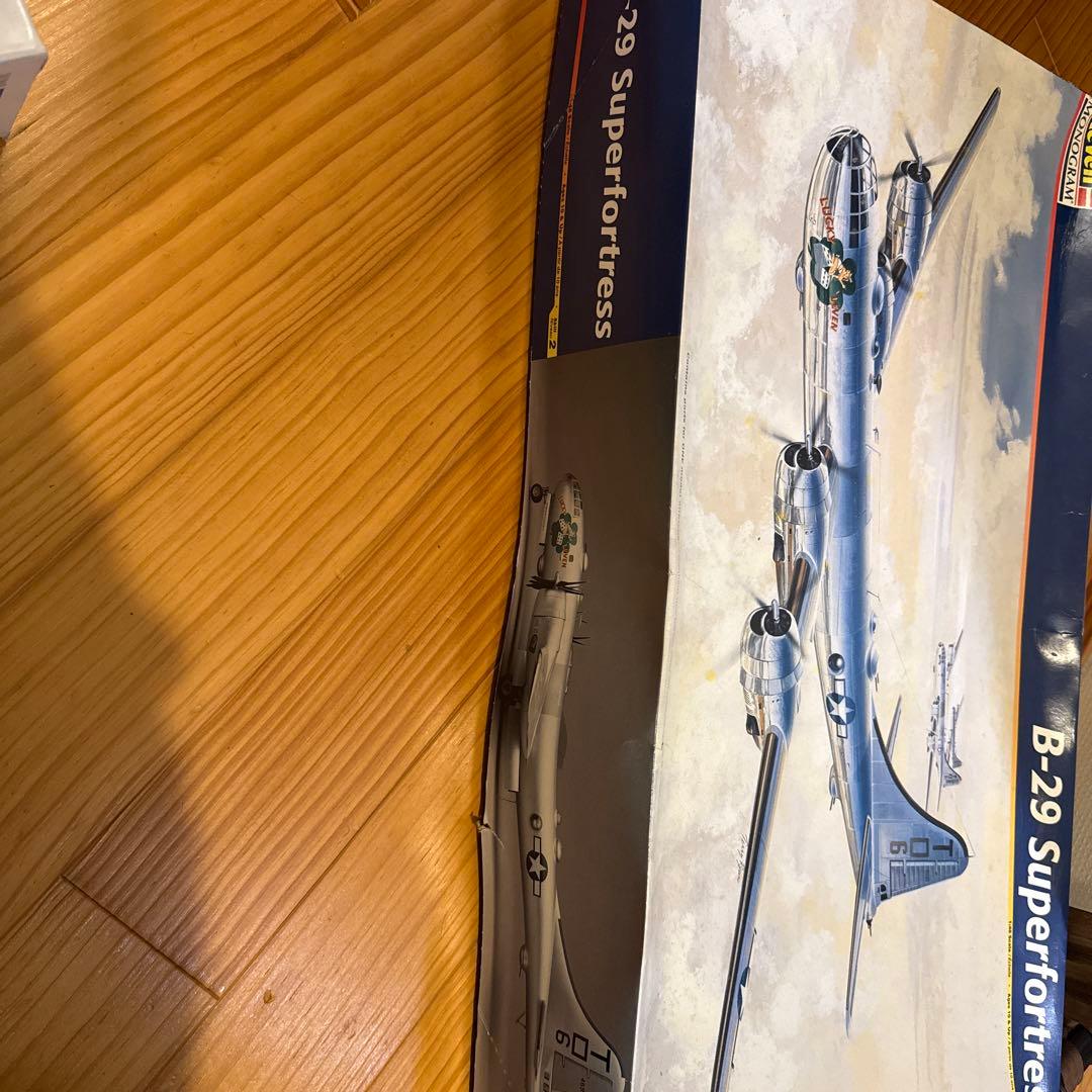 Revell B-29 Superfortress 1/48 セール中