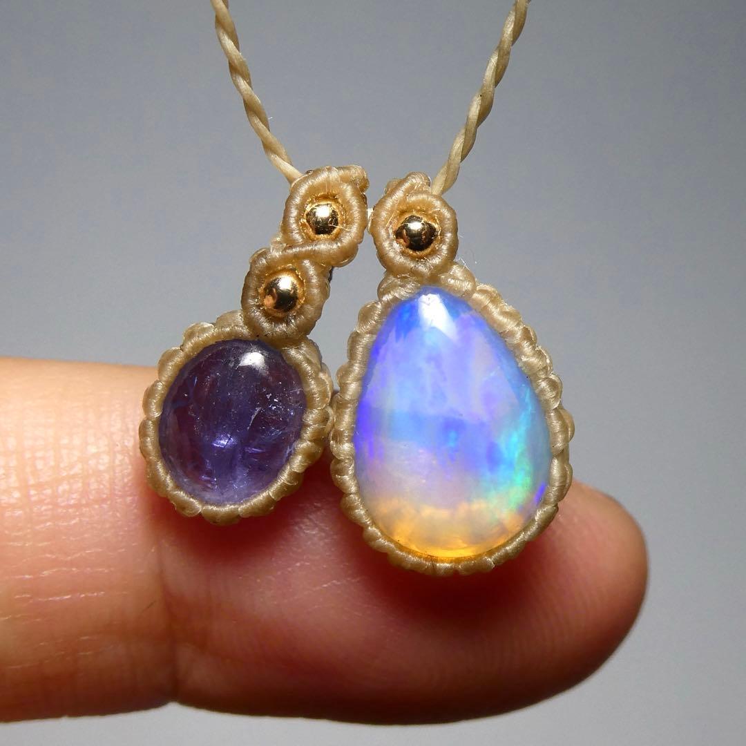 でんちゃん　オパールとタンザナイトのマクラメネックレス