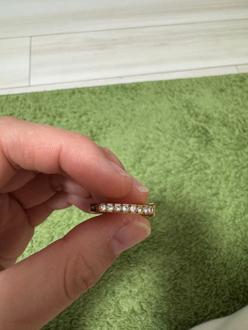 Dior ロゴクリスタルリング　Lサイズ