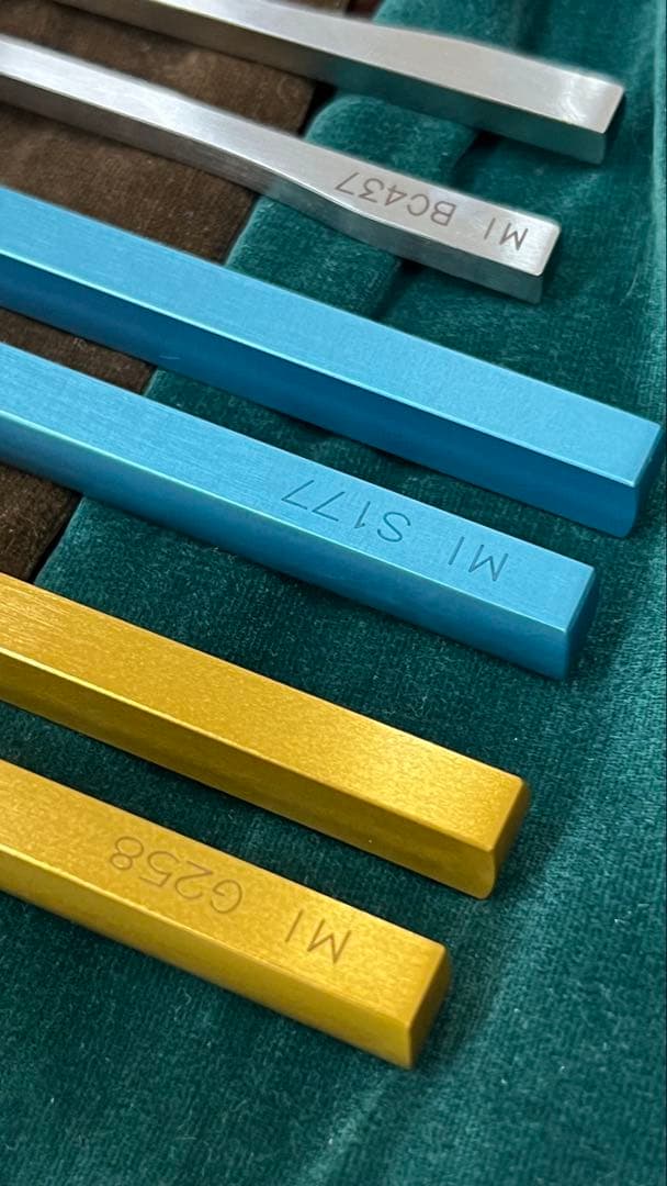 マドモアゼル愛　３本　クリアリングチューナー　美品　開運占い　瞑想楽器快眠