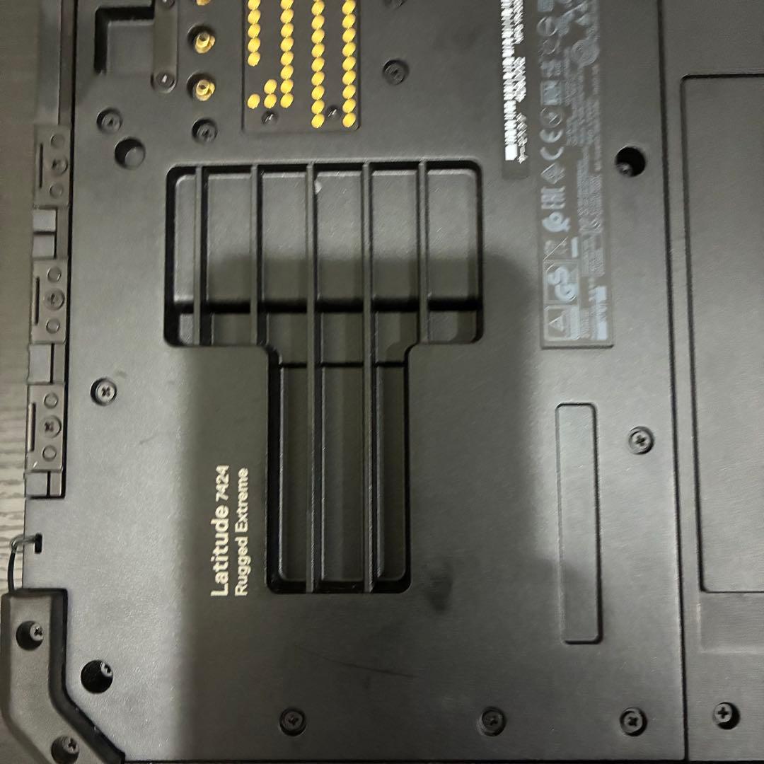Windowsノート本体 DELL Latitude7424 Rugged Extreme i7 8G