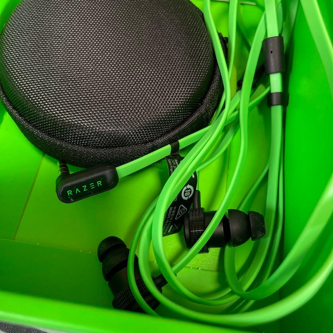 ヘッドホン Razer HAMMERHEADPROV2