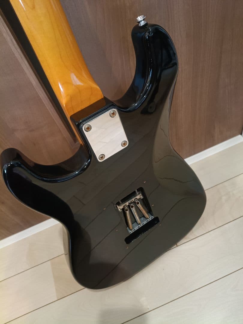 Bacchus　BST-380R エレキギター HSS　旧ロゴ　銀ロゴ