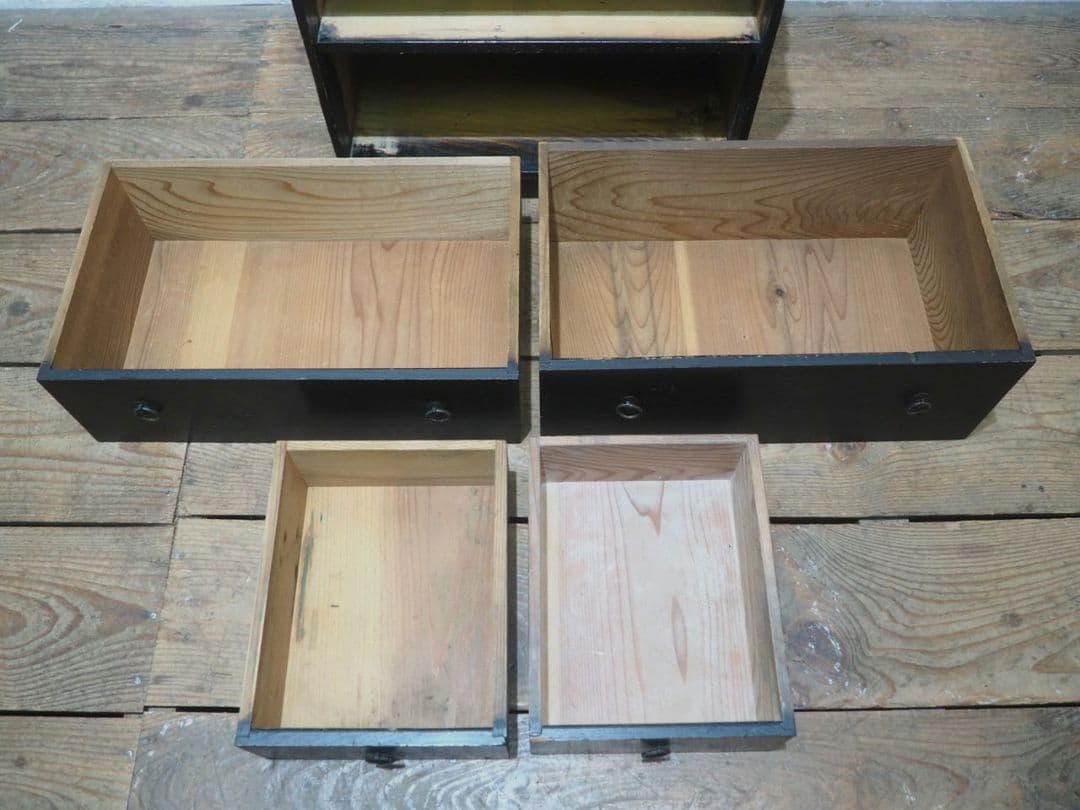 1335 レトロな小箪笥　引き出し　収納棚　展示台　和タンス　アンティーク　骨董