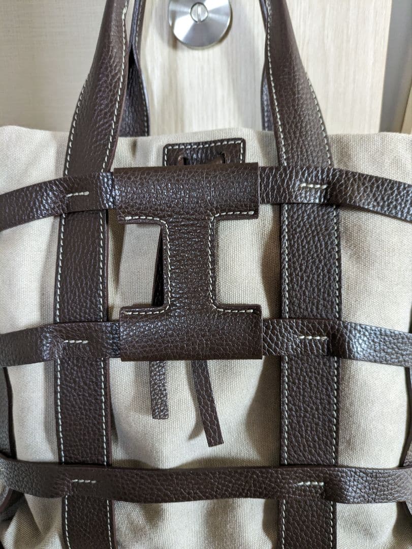 イアクッチ　メッシュ　ハンドバッグ