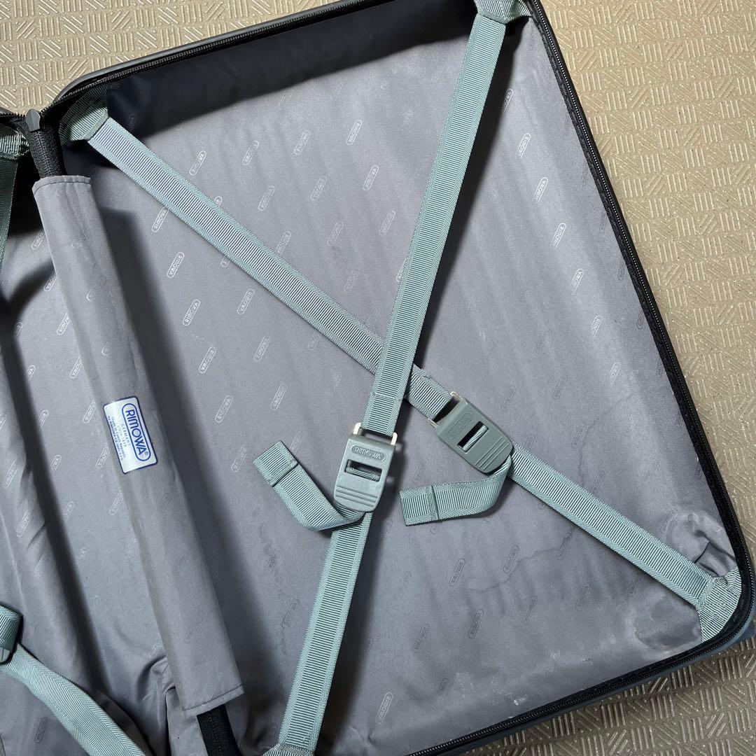 RIMOWA リモワ スーツケース キャリーケース　ブラック